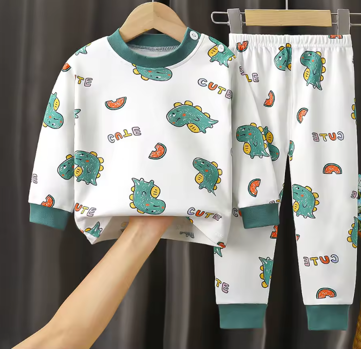 Pijama Infantil Unissex de Dinossauro – Macio e Quentinho para Outono/Inverno