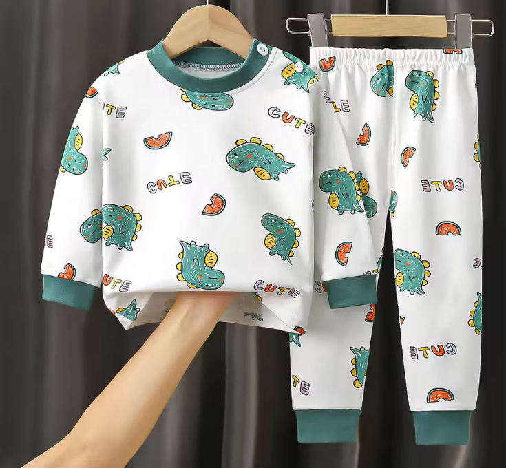 Pijama Infantil Unissex de Dinossauro – Macio e Quentinho para Outono/Inverno
