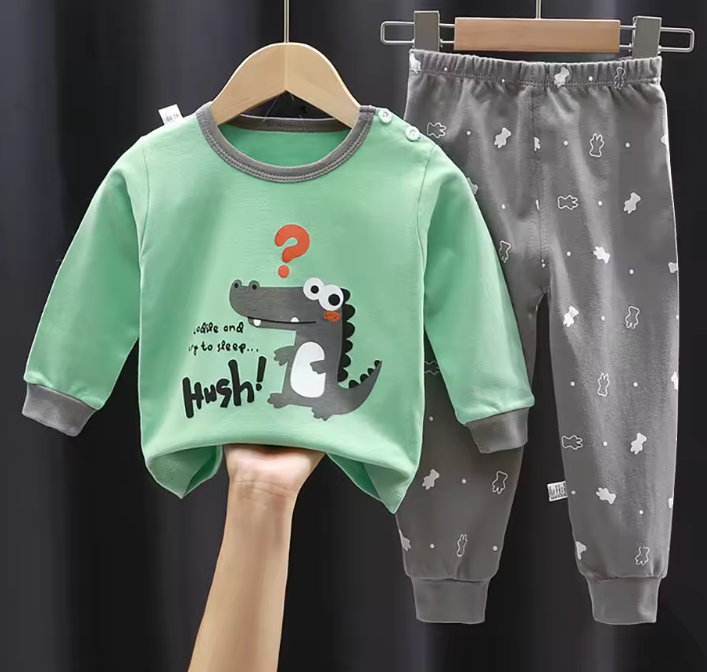 Pijama Infantil Unissex de Dinossauro – Macio e Quentinho para Outono/Inverno